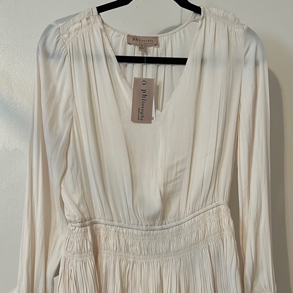 NEW Philosophy Pleated Peplum Blouse | Romantic Cream V-Neck Top - M